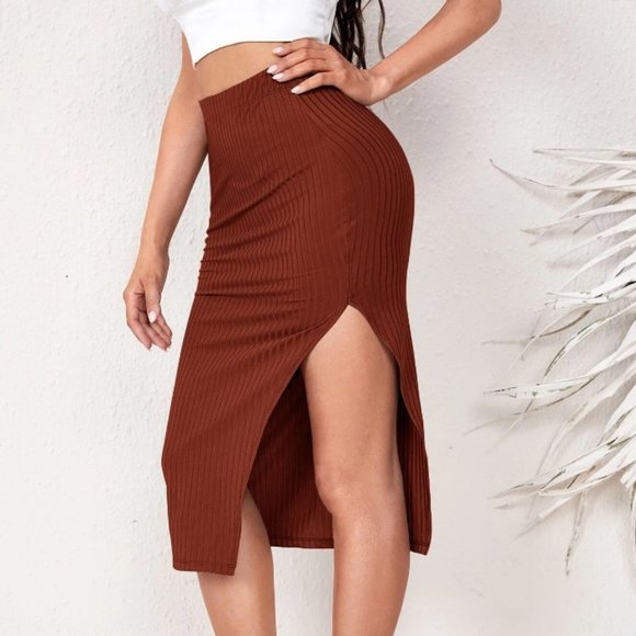 NWOT | Rib-knit Split Thigh Solid Skirt - Picture 4 of 4